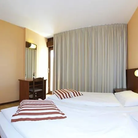 Hotel Donat-2